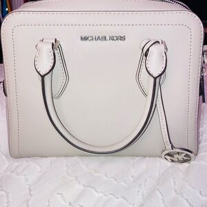 Michael Kors Ayden Pearl Gray
